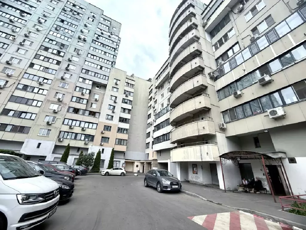 Продается 3-комнатная квартира - Фото 2