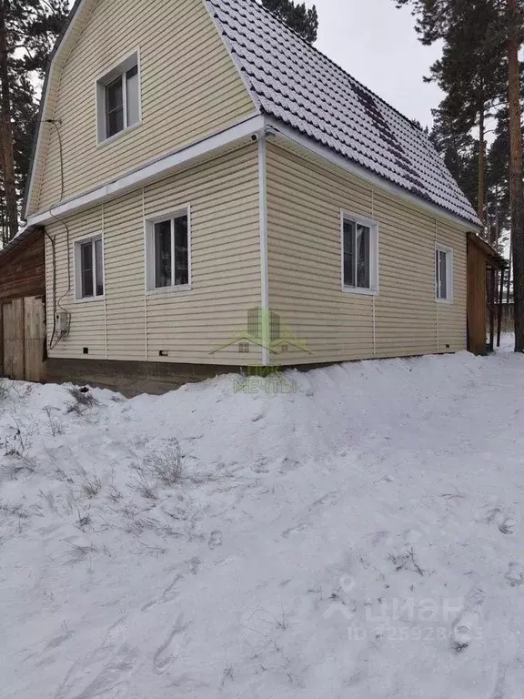 Дом в Бурятия, Улан-Удэ ул. Зимняя (80 м) - Фото 1