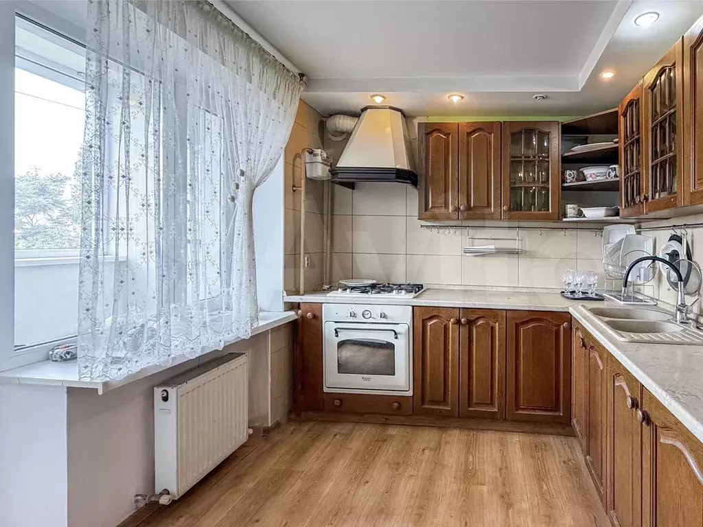 3-к. квартира, 99 м, 5/6 эт. - Фото 1
