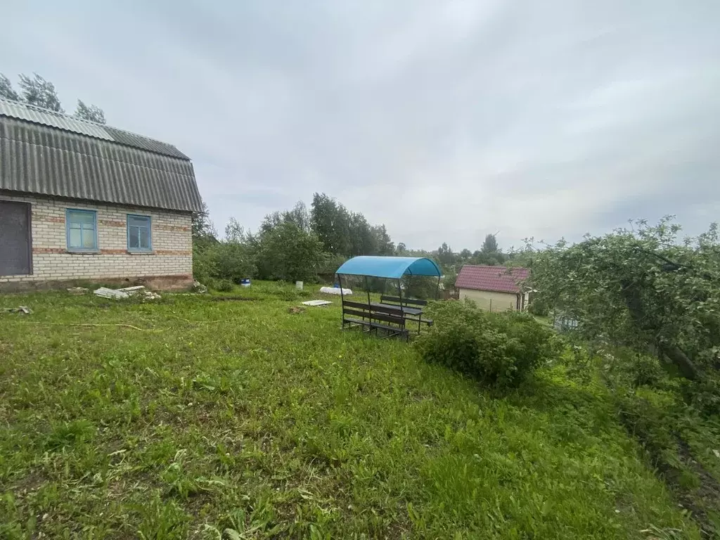 Дом в Псковская область, Великолукский район, Лычевская волость, ... - Фото 1