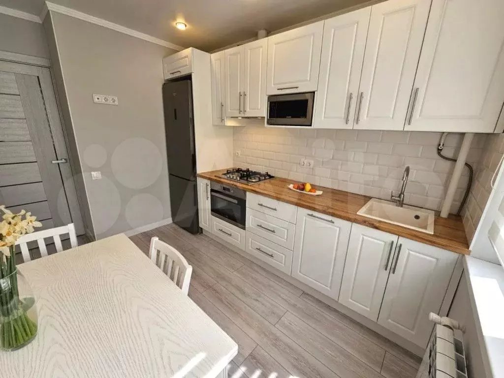 2-к. квартира, 50 м, 2/9 эт. - Фото 1