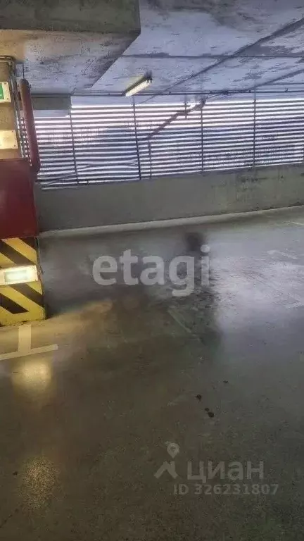 Гараж в Тюменская область, Тюмень Военная ул., 39 (14 м) - Фото 2