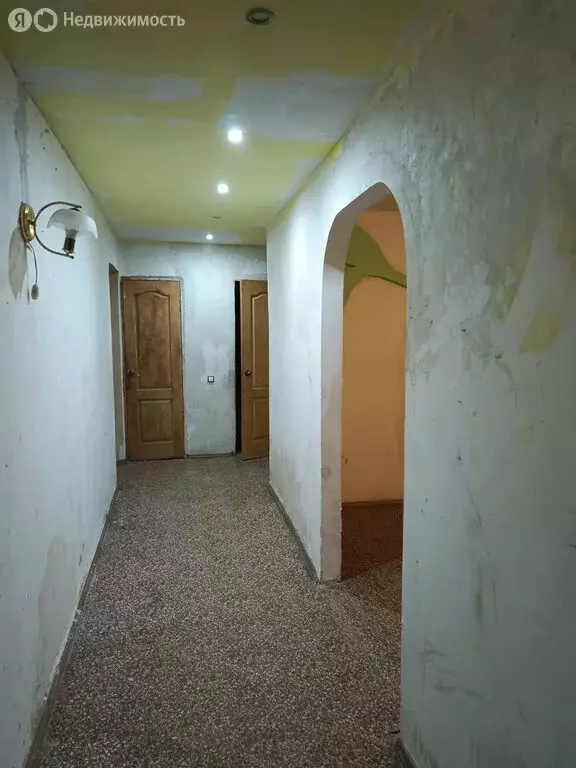 3-комнатная квартира: Грэсовский, Грэсовская улица, 2 (67.9 м) - Фото 2