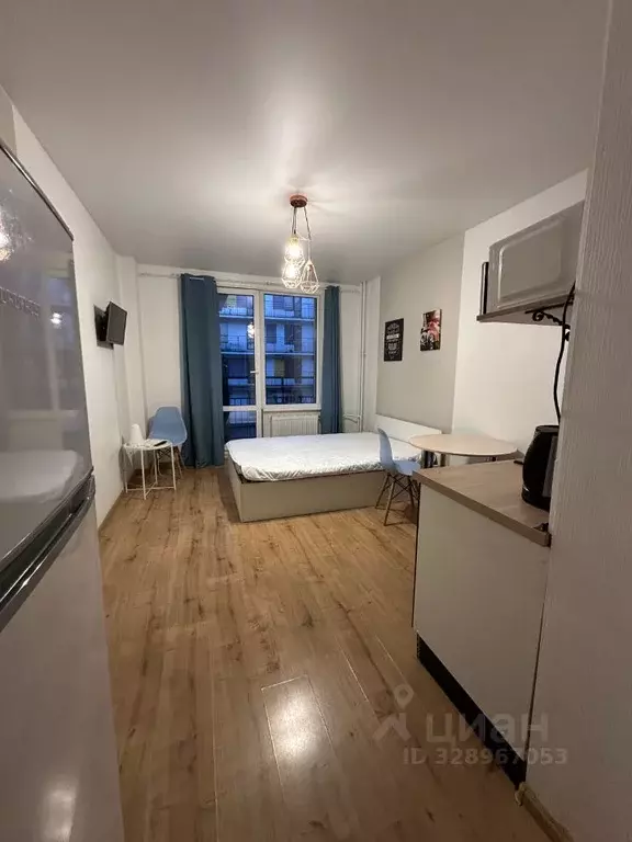 Студия Санкт-Петербург бул. Александра Грина, 1 (26.0 м) - Фото 1