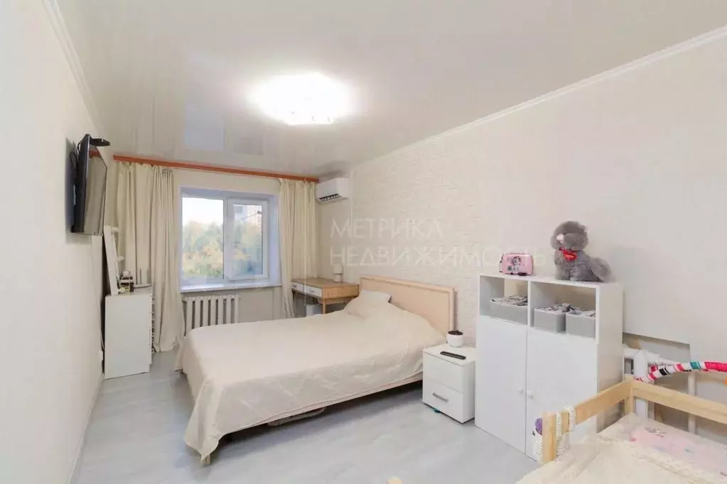 2-к кв. Тюменская область, Тюмень Парфеново мкр, ул. Тимуровцев, 30 ... - Фото 1