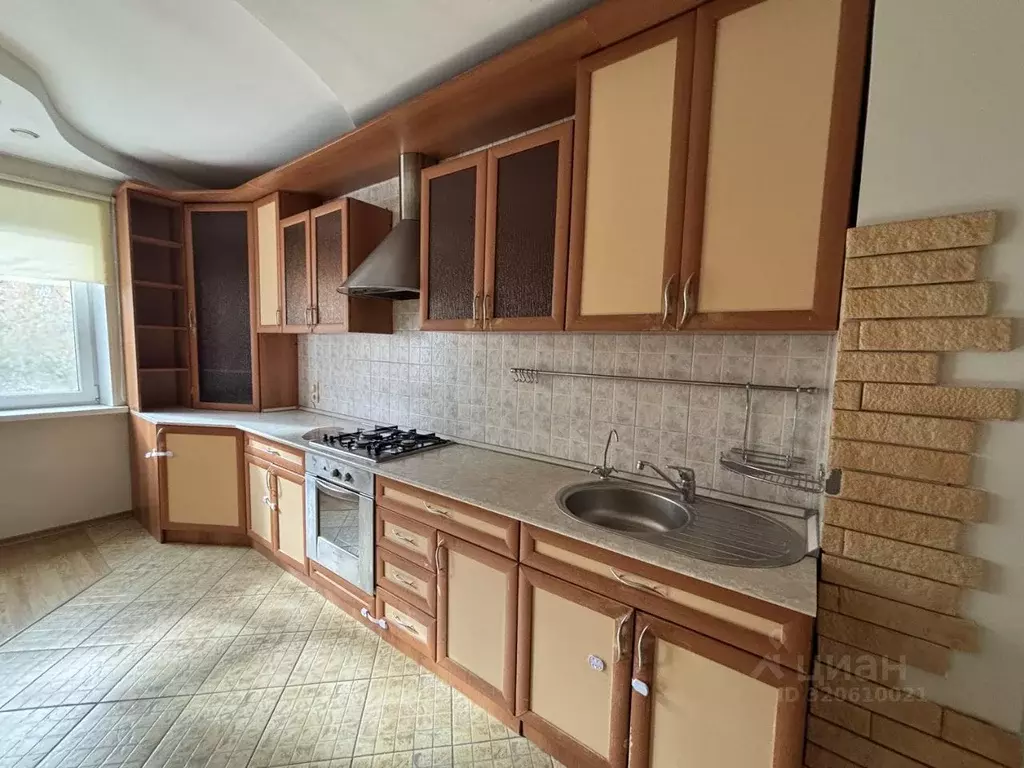 5-к кв. Оренбургская область, Оренбург Степная ул., 120 (106.0 м) - Фото 2