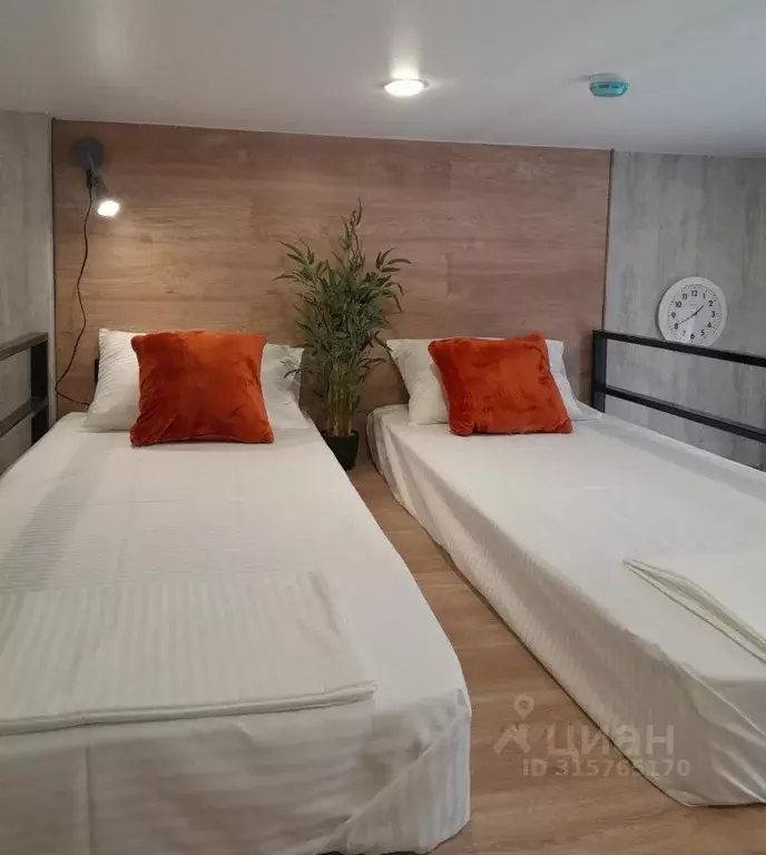 Комната Свердловская область, Екатеринбург ул. Бахчиванджи, 15 (18.0 ... - Фото 2