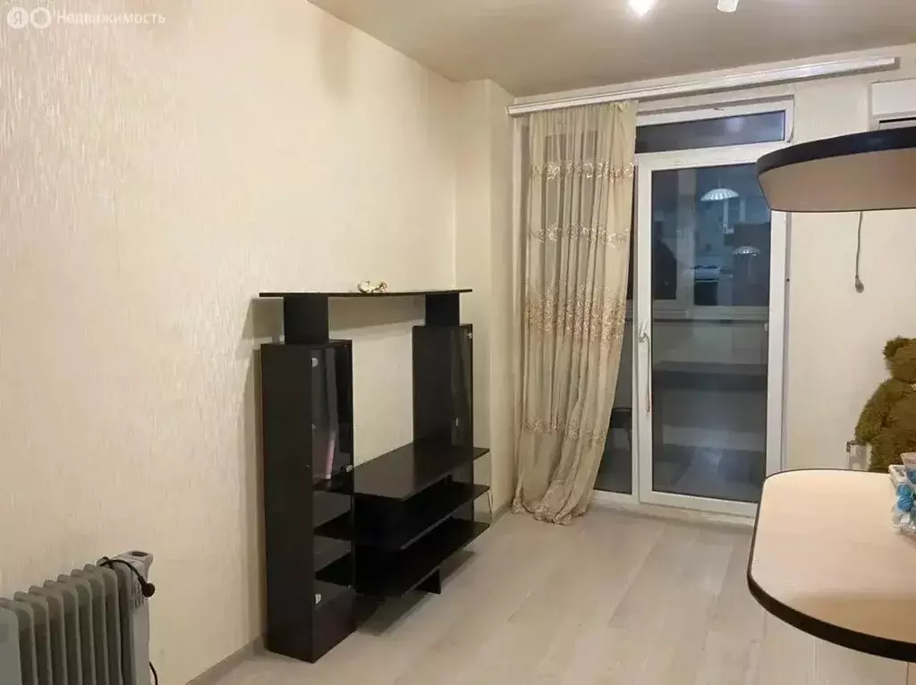 Квартира-студия: Волгоград, улица 51-й Гвардейской Дивизии, 28 (23.2 ... - Фото 1