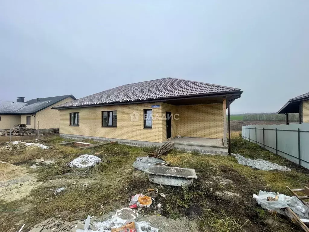 Дом в Белгородская область, Белгородский район, с. Стрелецкое, ... - Фото 1