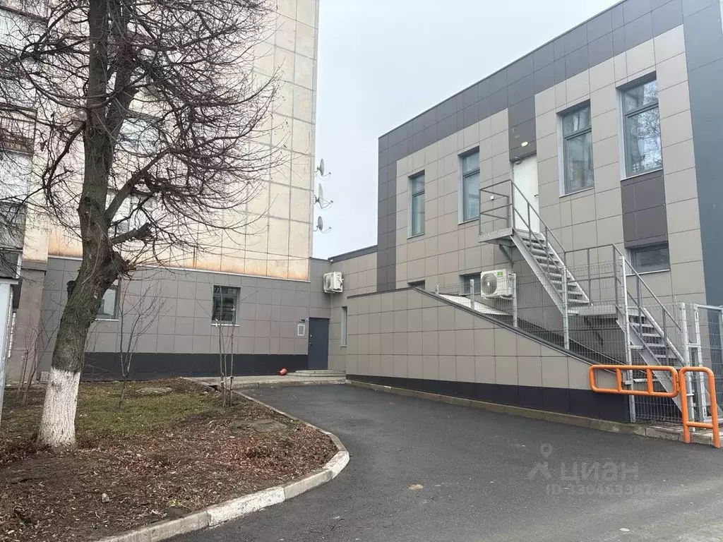 Помещение свободного назначения в Белгородская область, Старый Оскол ... - Фото 1