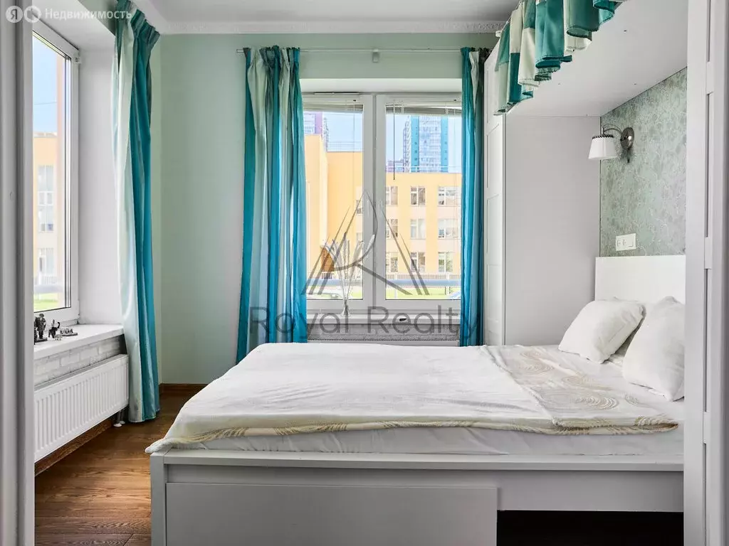 3-комнатная квартира: Санкт-Петербург, Суздальское шоссе, 28к2 (69 м) - Фото 1