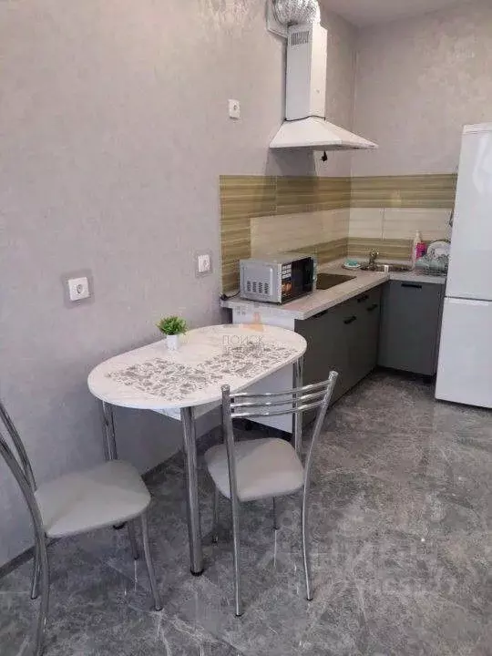 2-к кв. Кировская область, Киров ул. Лепсе, 14 (48.0 м) - Фото 2