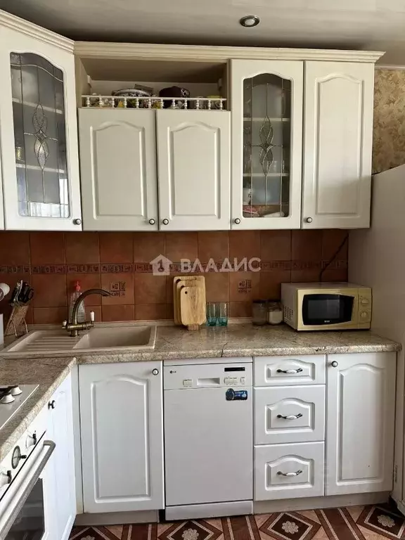 4-к кв. Волгоградская область, Волгоград Кузнецкая ул., 26 (79.3 м) - Фото 0