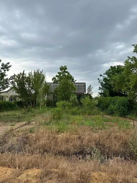 Дом в Астраханская область, Наримановский район, Бережок садовое ... - Фото 1