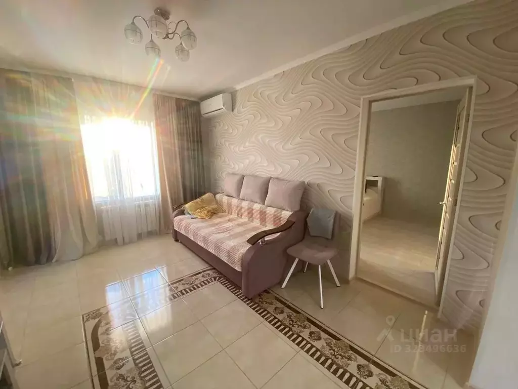 Дом в Крым, Сакский район, с. Уютное ул. Голицына (142 м) - Фото 1