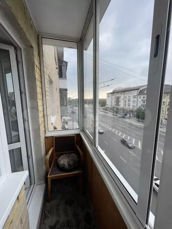 1-к. квартира, 32 м, 4/5 эт. - Фото 0
