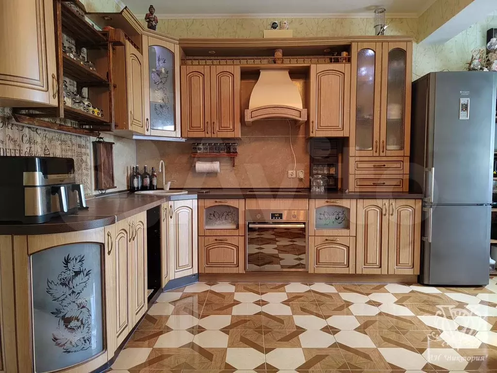 2-к. квартира, 90 м, 1/5 эт. - Фото 1