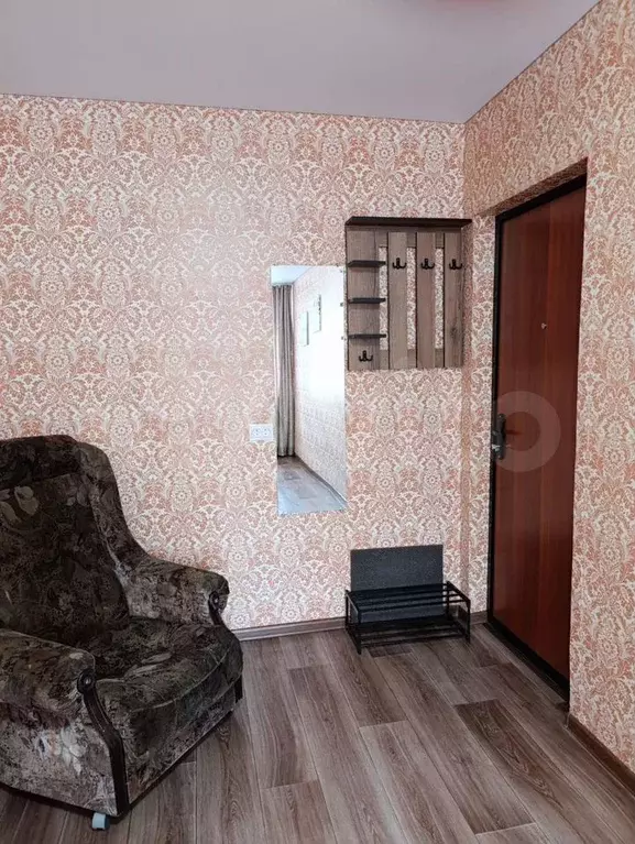 Комната 13 м в 1-к., 1/5 эт. - Фото 1