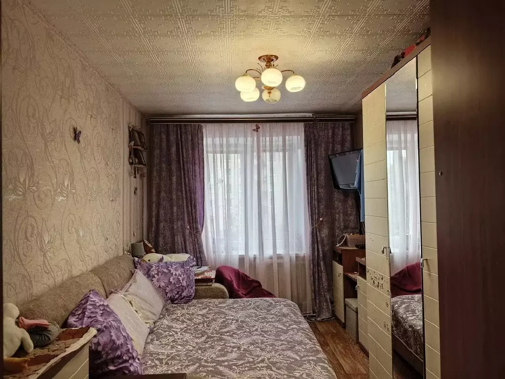 Продается комната в 4-комнатной квартире - Фото 1