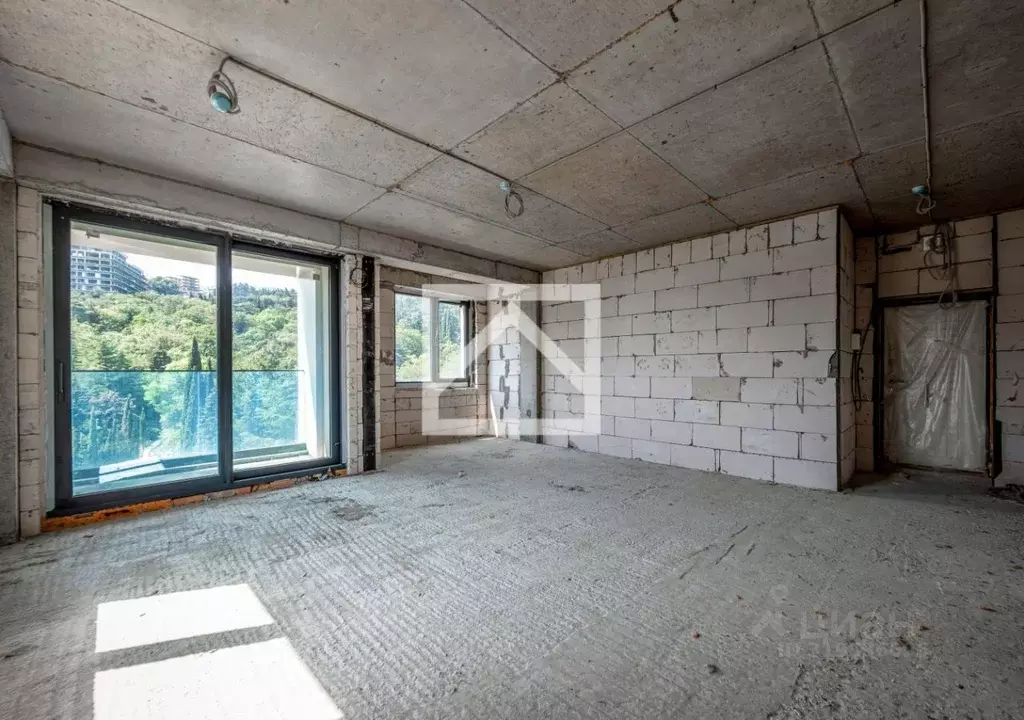 Свободной планировки кв. Крым, Ялта ул. Дражинского, 48 (45.4 м) - Фото 1