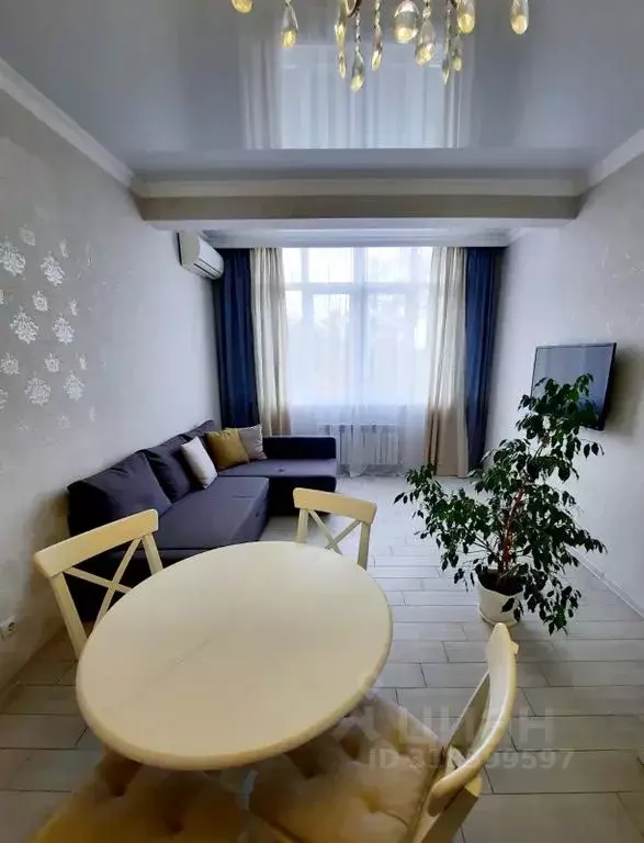 1-к кв. Краснодарский край, Геленджик Туристическая ул., 3к2 (56.0 м) - Фото 1