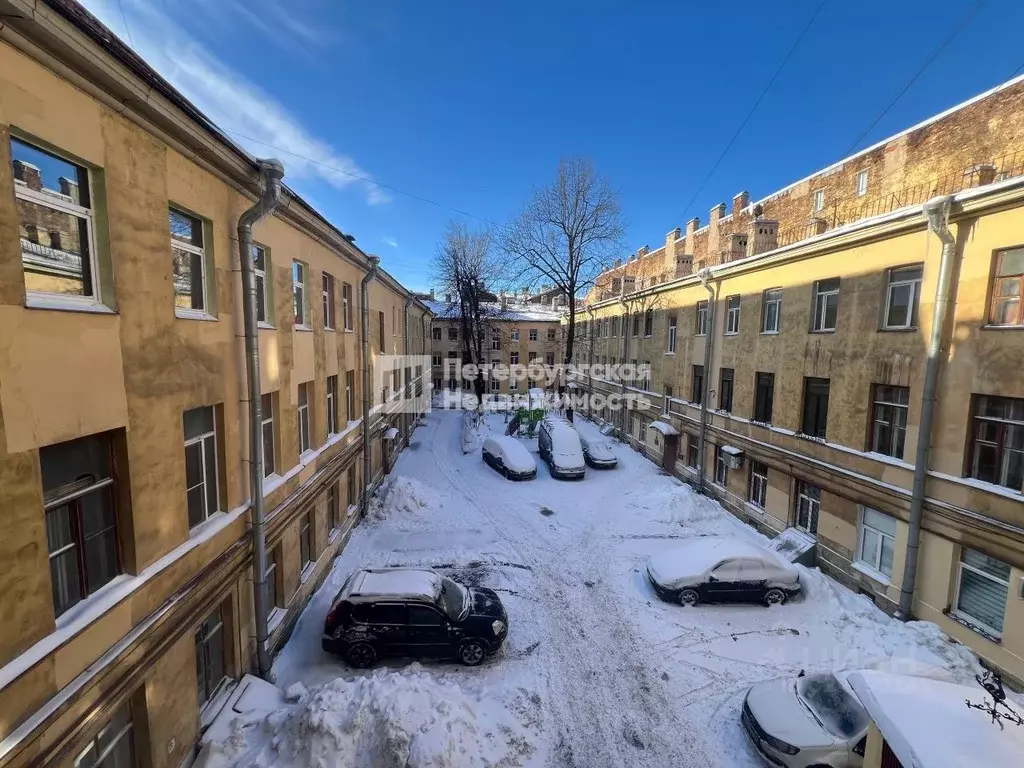 Комната Санкт-Петербург Вознесенский просп., 33 (29.4 м) - Фото 1