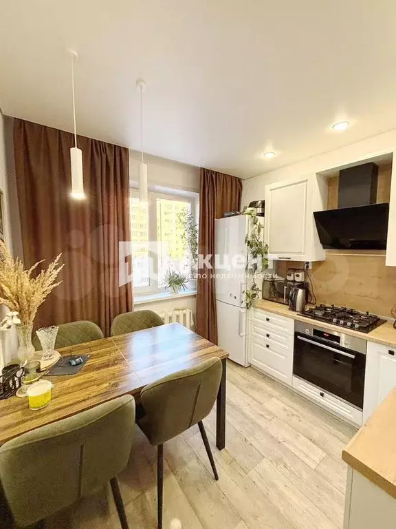 3-к. квартира, 64,1 м, 9/9 эт. - Фото 1