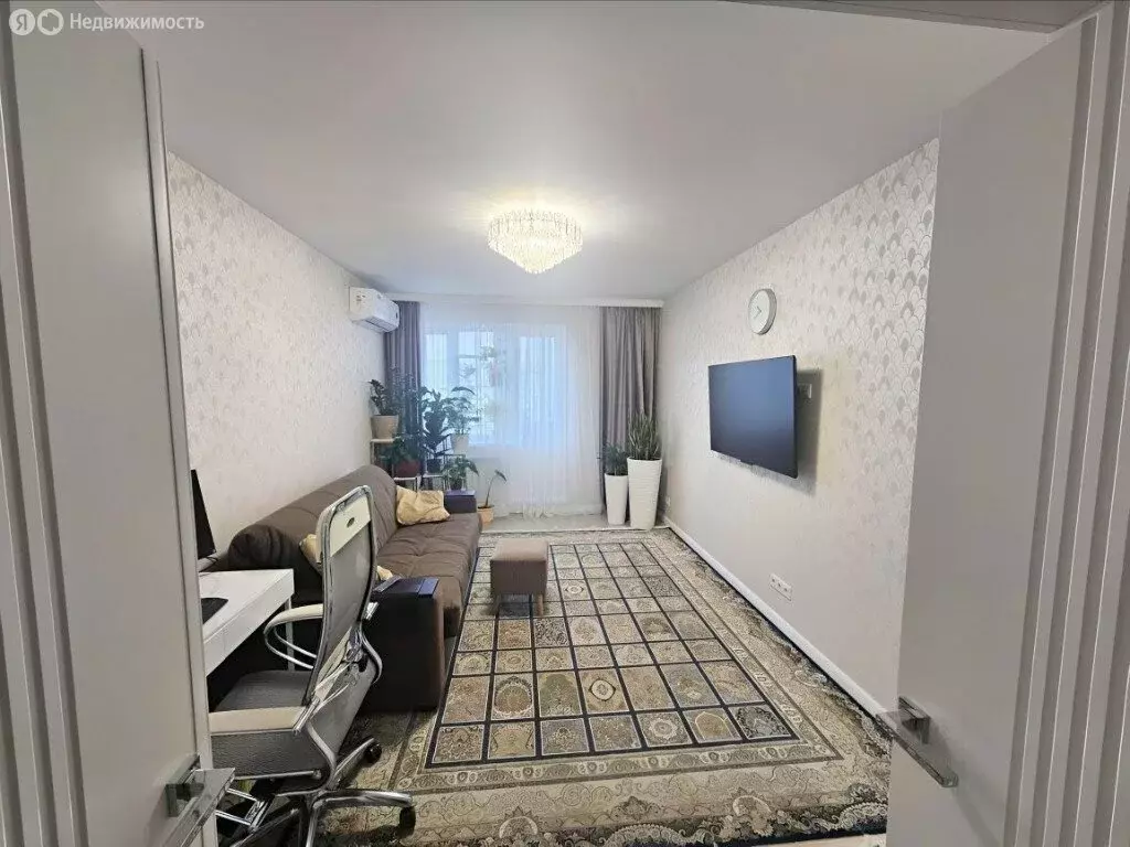 3-комнатная квартира: Москва, улица Берзарина, 23 (75 м) - Фото 1