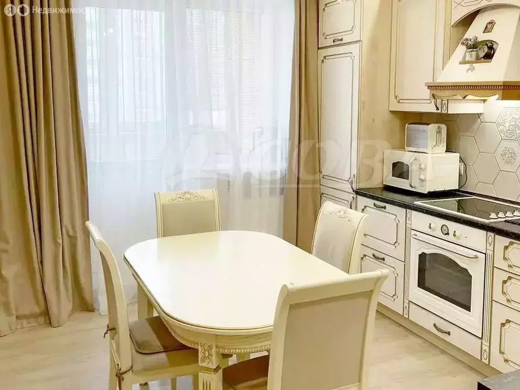 2-комнатная квартира: Тюмень, улица Беляева, 29к1 (62.3 м) - Фото 0