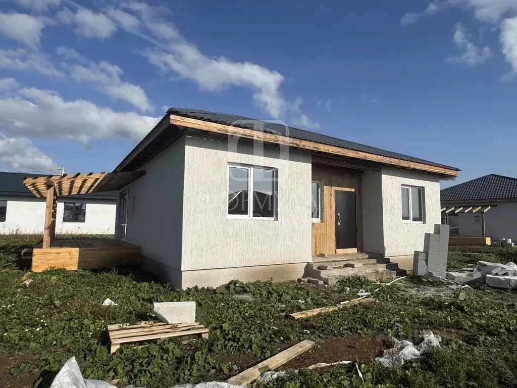 Дом в Свердловская область, Сысертский муниципальный округ, пос. ... - Фото 2