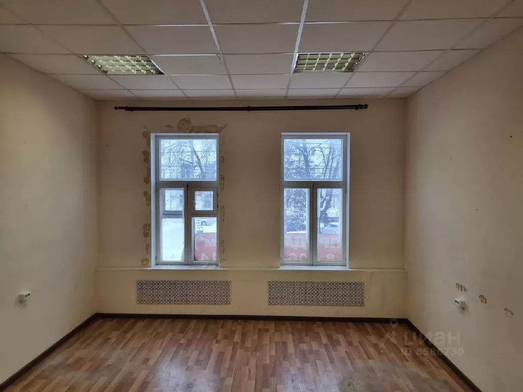 Офис в Владимирская область, Ковров ул. Дегтярева (20 м) - Фото 0