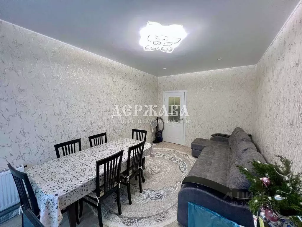 1-к кв. Белгородская область, Старый Оскол Макаренко мкр, 41А (36.1 м) - Фото 1