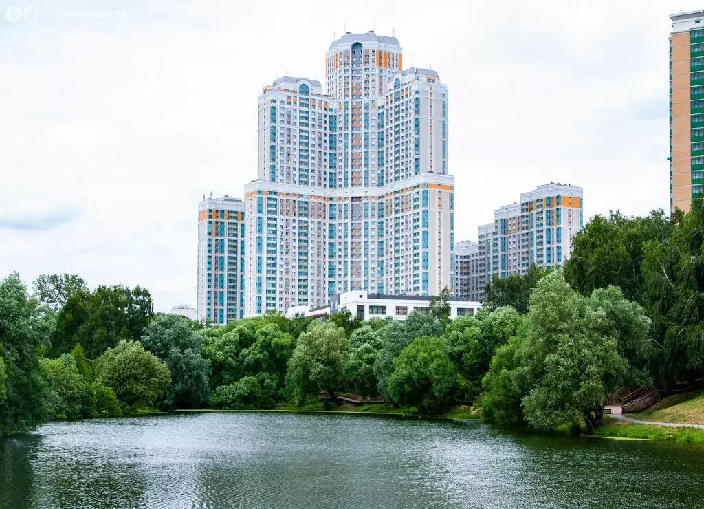 2-комнатная квартира: Москва, Михневская улица, 8 (80.5 м) - Фото 0
