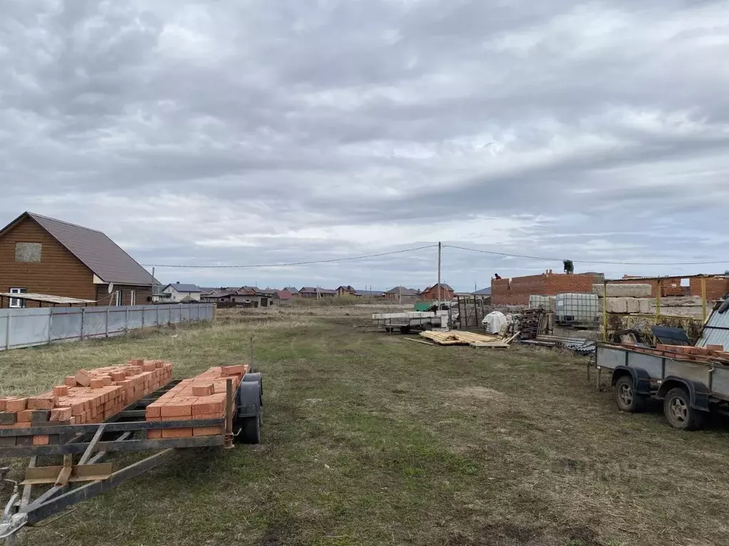 Участок в Башкортостан, Ишимбай ул. Надежды, 15 (10.0 сот.) - Фото 1