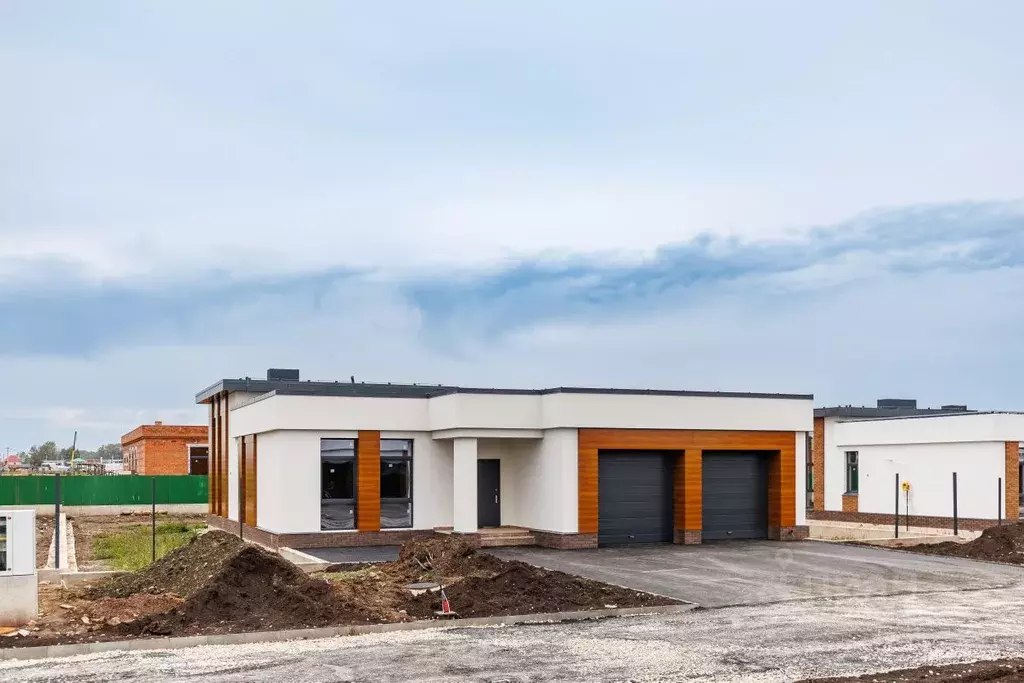 Дом в Башкортостан, Уфимский район, Зубовский сельсовет, с. Зубово ул. ... - Фото 1