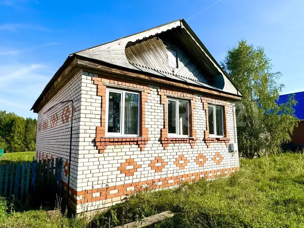 Дом в Чувашия, Моргаушский муниципальный округ, д. Верхние Панклеи ул. ... - Фото 0