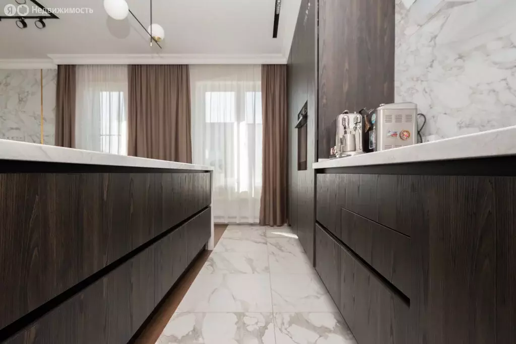 3-комнатная квартира: Иркутск, улица Красных Мадьяр, 31 (101 м) - Фото 2