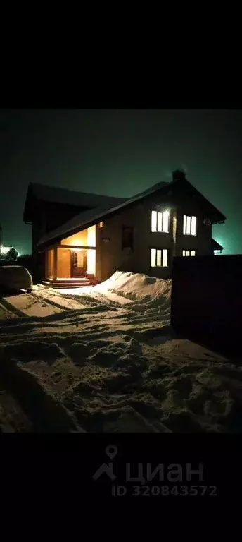 Дом в Калужская область, Малоярославецкий муниципальный округ, с. ... - Фото 1