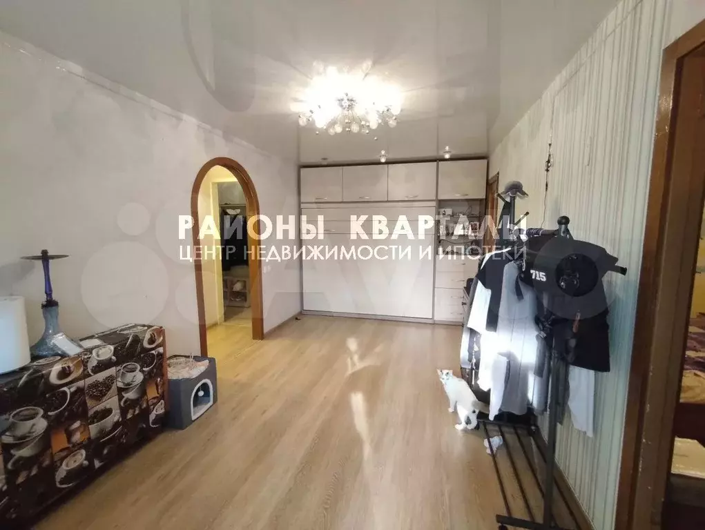 2-к. квартира, 42,6 м, 4/4 эт. - Фото 1