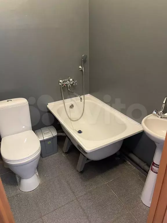 1-к. квартира, 33 м, 2/2 эт. - Фото 1