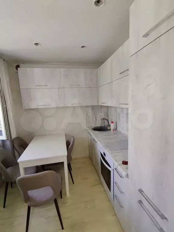 1-к. квартира, 32,3 м, 2/5 эт. - Фото 0