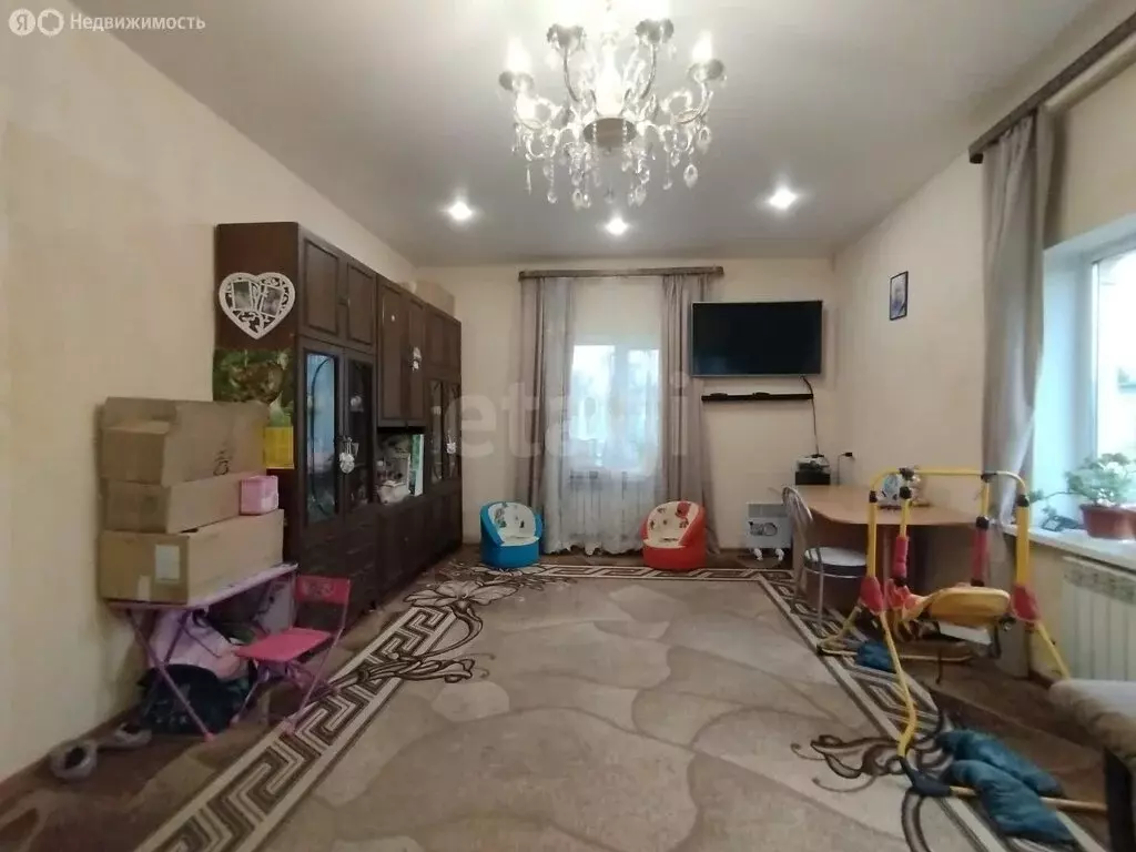 Дом в Калужская область, Малоярославецкий муниципальный округ, ... - Фото 1