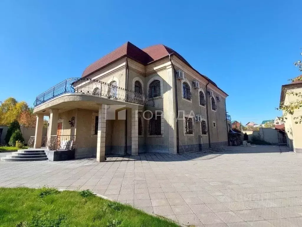 Дом в Кемеровская область, Новокузнецк Ивовая ул., 1 (588 м) - Фото 0