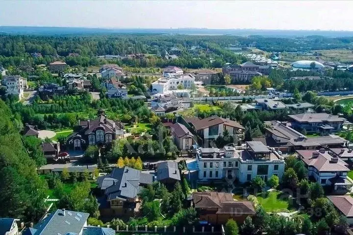 Участок в Московская область, Красногорск городской округ, д. ... - Фото 2