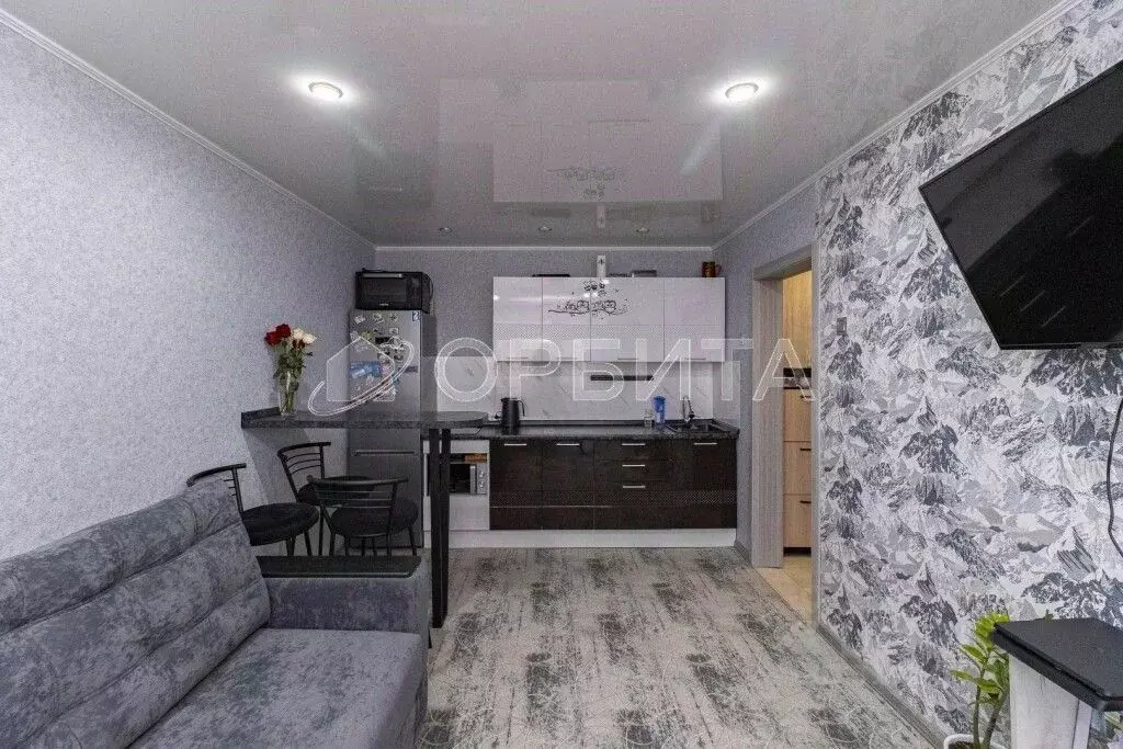 1-к кв. Тюменская область, Тюмень Таймырская ул., 70 (34.0 м) - Фото 0