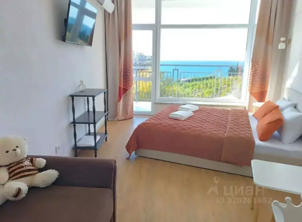 2-к кв. Крым, Ялта муниципальный округ, Ливадия пгт ул. Виноградная, ... - Фото 2