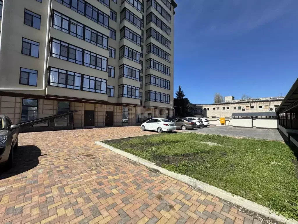 2-к кв. Карачаево-Черкесия, Черкесск Парковая ул., 17Б (87.6 м) - Фото 0