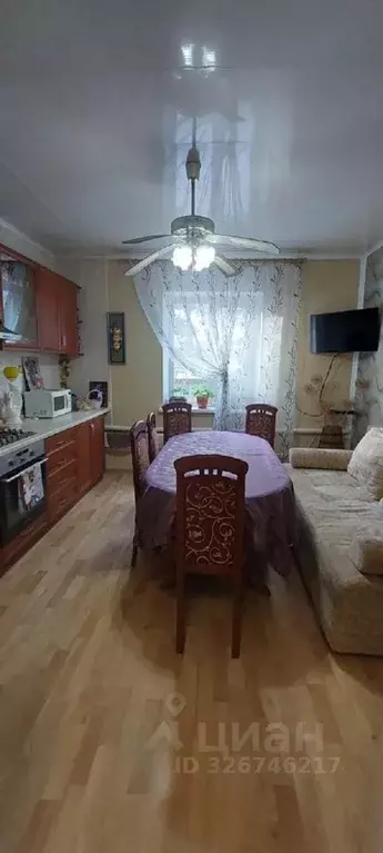 Дом в Саратовская область, Энгельсский район, с. Красный Яр Вишневая ... - Фото 1