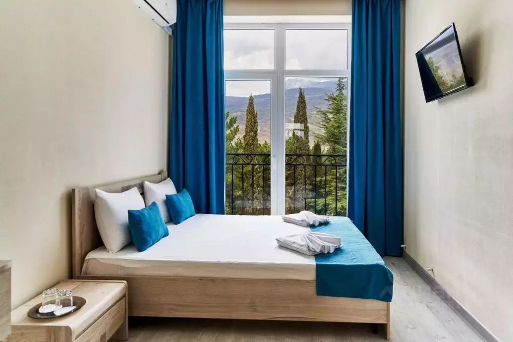 Комната Крым, Алушта муниципальный округ, с. Изобильное ул. ... - Фото 1