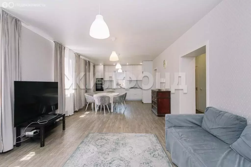 Дом в Новосибирск, улица 3 Сентября (293.9 м) - Фото 1